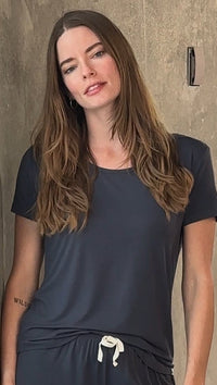 Stillhour Tee