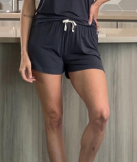 Stillhour Shorts